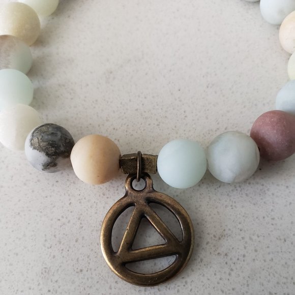 Black Gold Amazonite Recovery Stretch Bracelet - Picture 2 of 5